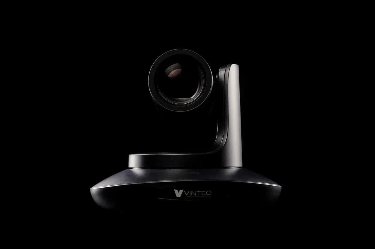 ГТ3-1080 Групповой терминал Vinteo ГТ3-1080 (Видеокодек T2, камера VINTEO-300-HU2-20, микрофонный комплект MIC01, доп. микрофон MIC02, пульт ДУ, комплект кабелей): изображение 8