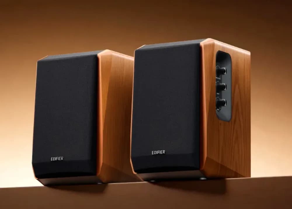 Edifier R1000TC II — настольные колонки мощностью 42 Вт