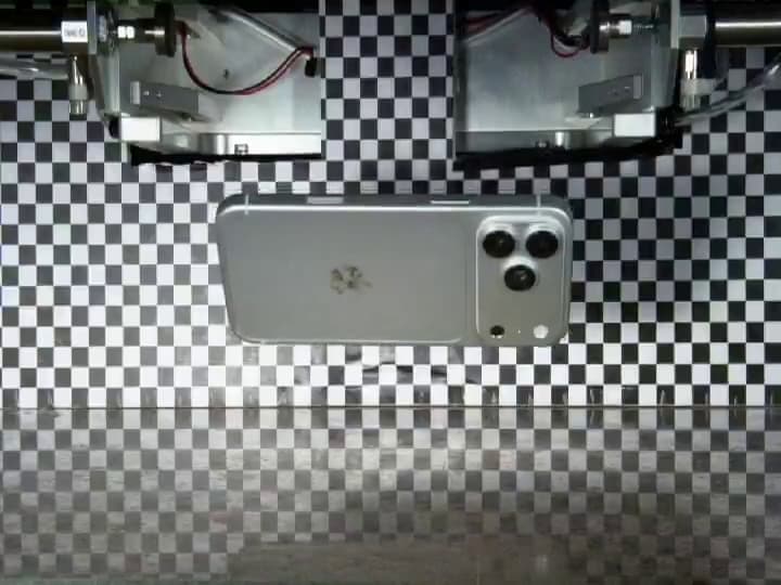 Новый iPhone 18 Pro Max впервые показали на видео — и сразу в краш-тесте