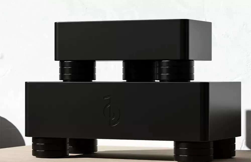 Reiki Audio представила в Вене SuperHub и OpticalBridge X