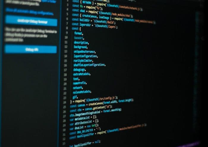 Создатели ChatGPT и Claude попросили власти пожестче их регулировать и запрещать опасные модели на государственном уровне